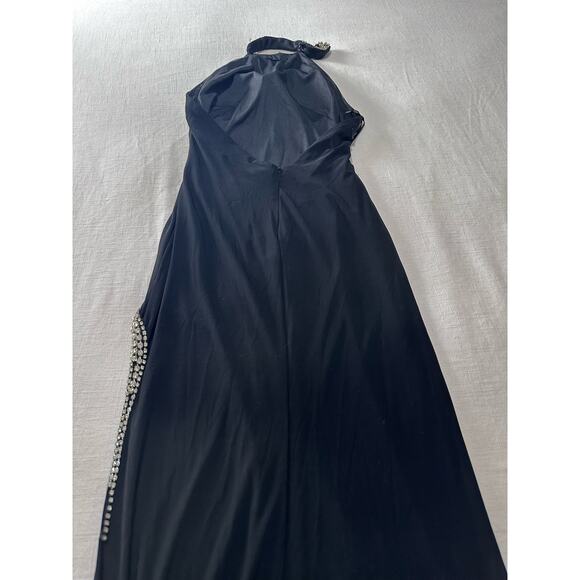 NWOT HIGH SLIT HALTER GOWN W/ RHINESTONE ACCENTS SZ 0 - Picture 6 of 8